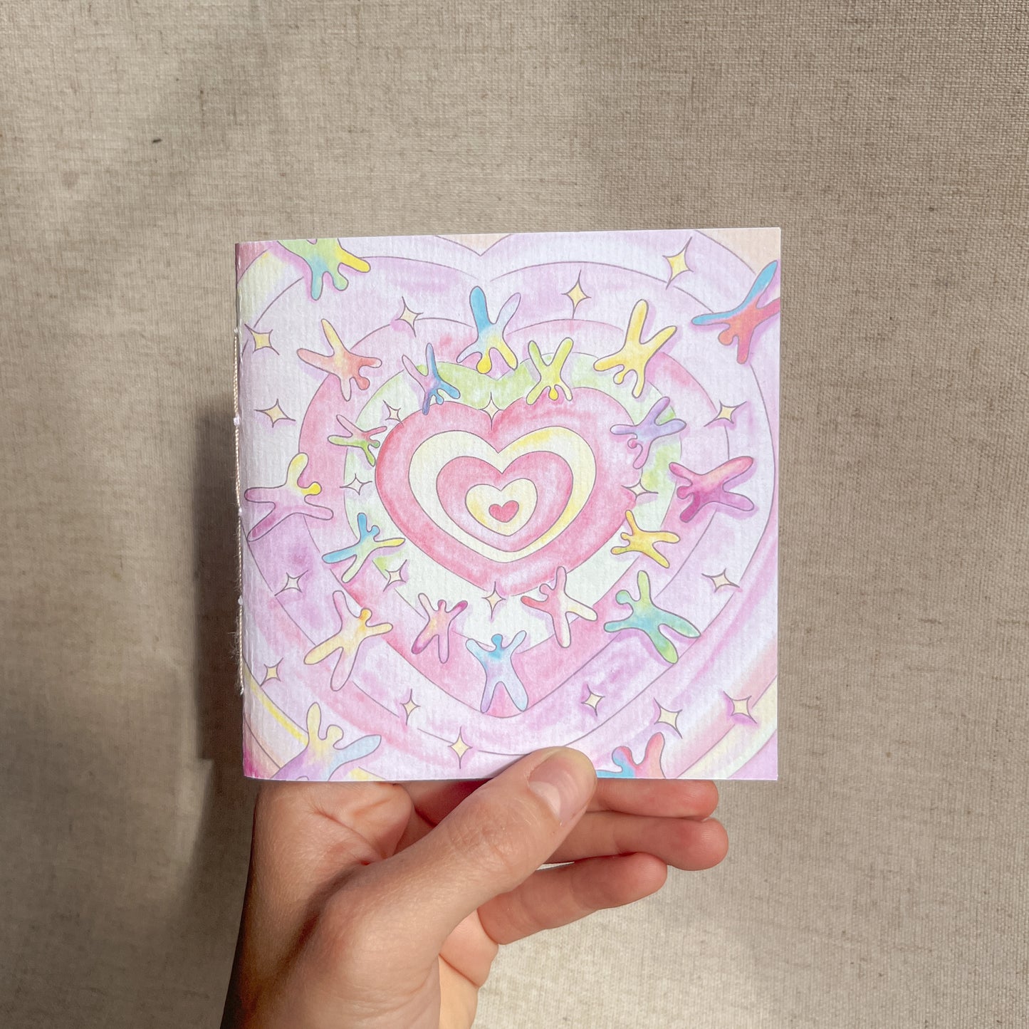 love is all around - carnet